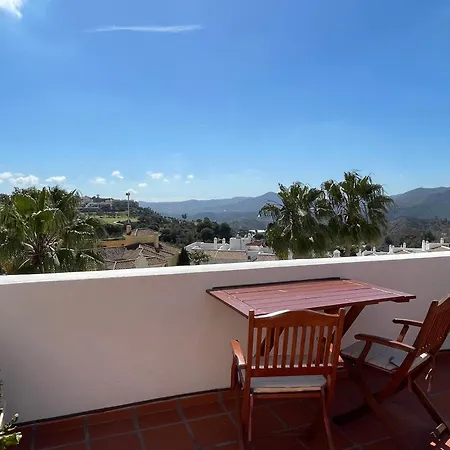 Estupendo Atico En Alhaurin Golf Málaga